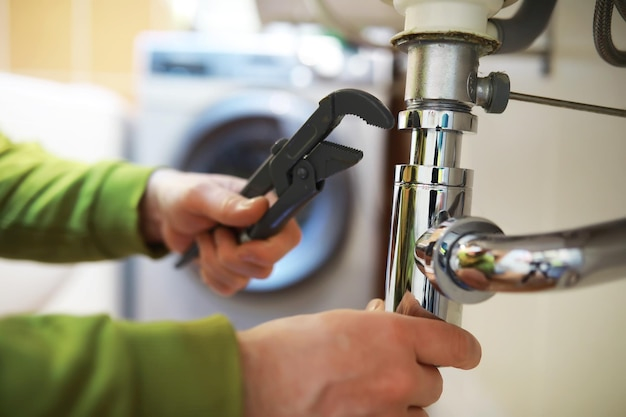 Right Way To Dispose Of Cooking Oil & Grease To Prevent Blocked Drains Adelaide